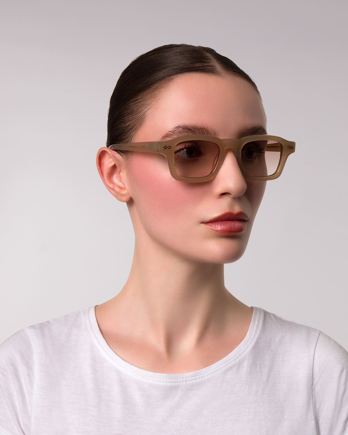 Shop Nora Sunglasses in Cream – Available Online in USA, UK, Canada & United Arab Emirates